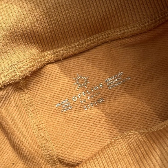 NWOT OFFLINE by Aerie Seamless Macrame 7" Bike Short- Golden Tan/ Size Small - Picture 6 of 6